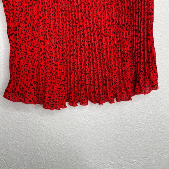 H&M Womens Size 0 Red Animal Print Sleeveless Scoop Neckline Camisole - Picture 10 of 16